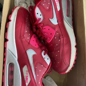 Nike Air Max 90 Pink polka dots size 6.5 Y